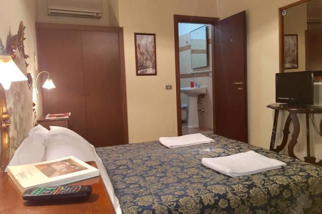 Flat in Piazza Duomo Lejlighed Milano Eksteriør billede